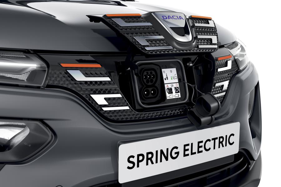 Маскот Dacia Spring Electric 2021 года  (WW) (фото 3 из 16)